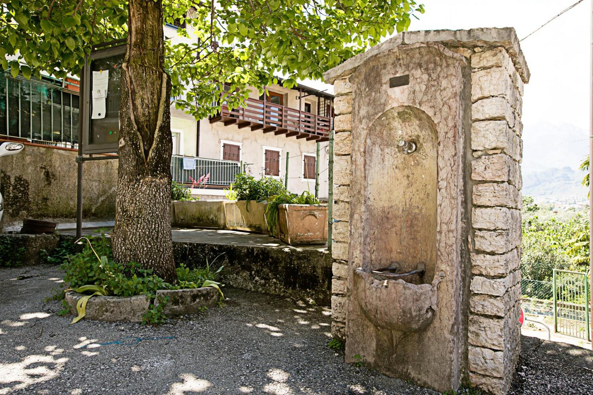 Casa Alla Grotta - Happy Rentals Арко Екстер'єр фото